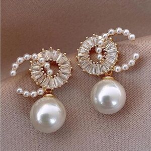 Pearl cubic Zirconia Pearl Rhinestone Fashion Earring’s